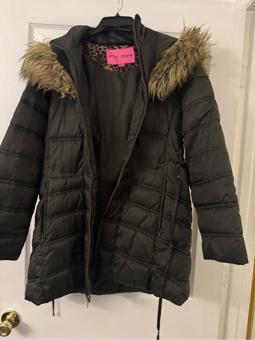 Betsey Johnson Olive Green Puffer Jacket with Leopard-Print Lining